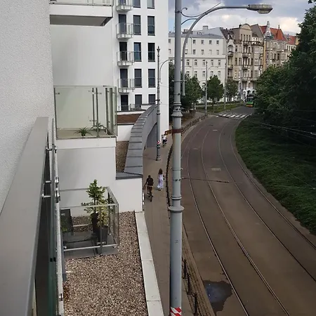 Chopin Park Lux Apartment, Self Check-in 24h, Free Parking, Air-conditioning * Poznań