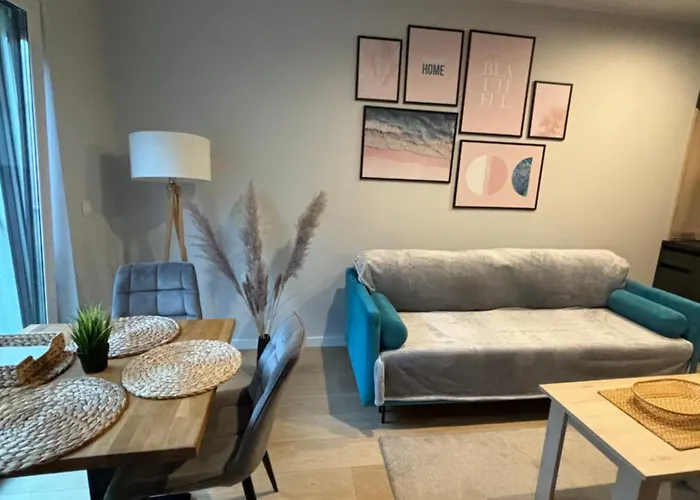 Chopin Park Lux Apartment, Self Check-in 24h, Free Parking, Air-conditioning Познань