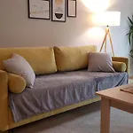 Chopin Park Lux Apartment, Self Check-in 24h, Free Parking, Air-conditioning شقة *