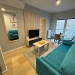 شقة Chopin Park Lux Apartment, Self Check-in 24h, Free Parking, Air-conditioning بوزنان