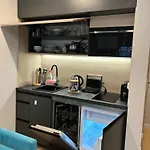 شقة Chopin Park Lux Apartment, Self Check-in 24h, Free Parking, Air-conditioning