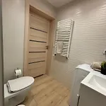 Chopin Park Lux Apartment, Self Check-in 24h, Free Parking, Air-conditioning شقة *