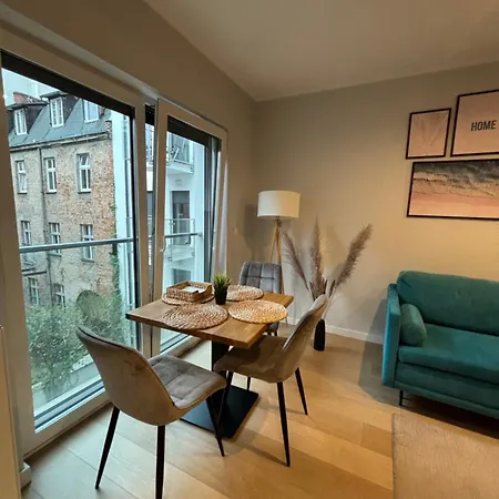 아파트 Chopin Park Lux Apartment, Self Check-in 24h, Free Parking, Air-conditioning 포즈난