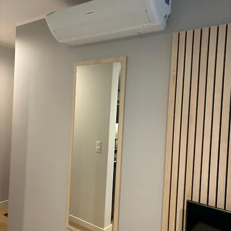 Chopin Park Lux Apartment, Self Check-in 24h, Free Parking, Air-conditioning * Poznań