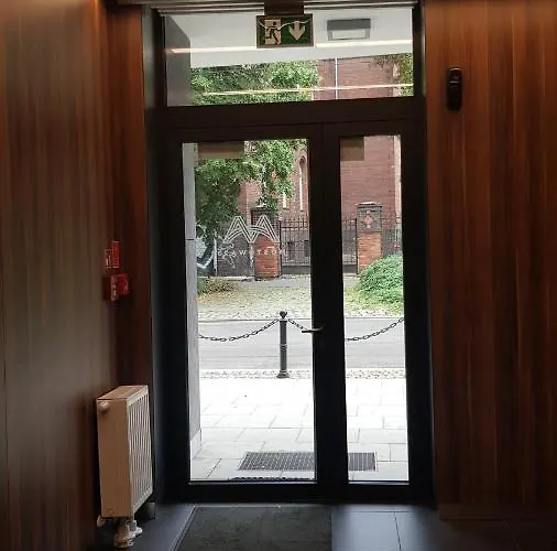 Chopin Park Lux Apartment, Self Check-in 24h, Free Parking, Air-conditioning Poznan